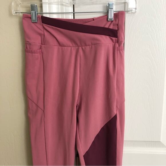 Gymshark Asymmetric Color Block Leggings Dusty Pink Dark Ruby Small - Picture 5 of 11